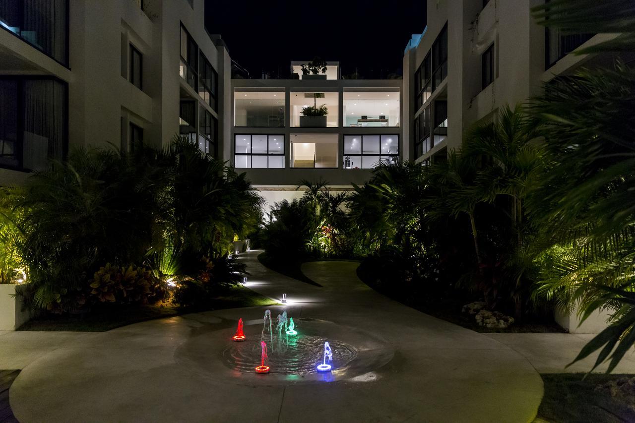 Anah Luxury Condos By Baitna Playa del Carmen Exteriör bild